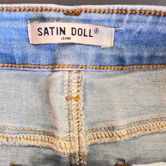 Satin Doll Pearl & Gem Embellished Denim Skirt – Medium - Picture 5 of 5